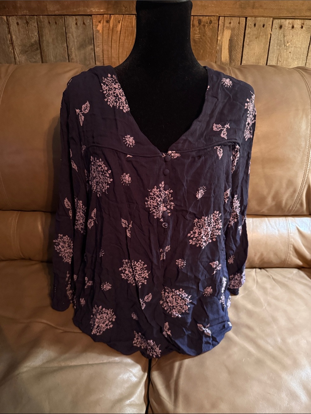 Skies Are Blue Navy Floral Button-Front Tunic